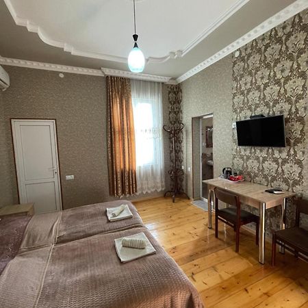 Elco Hotell Zugdidi Exteriör bild