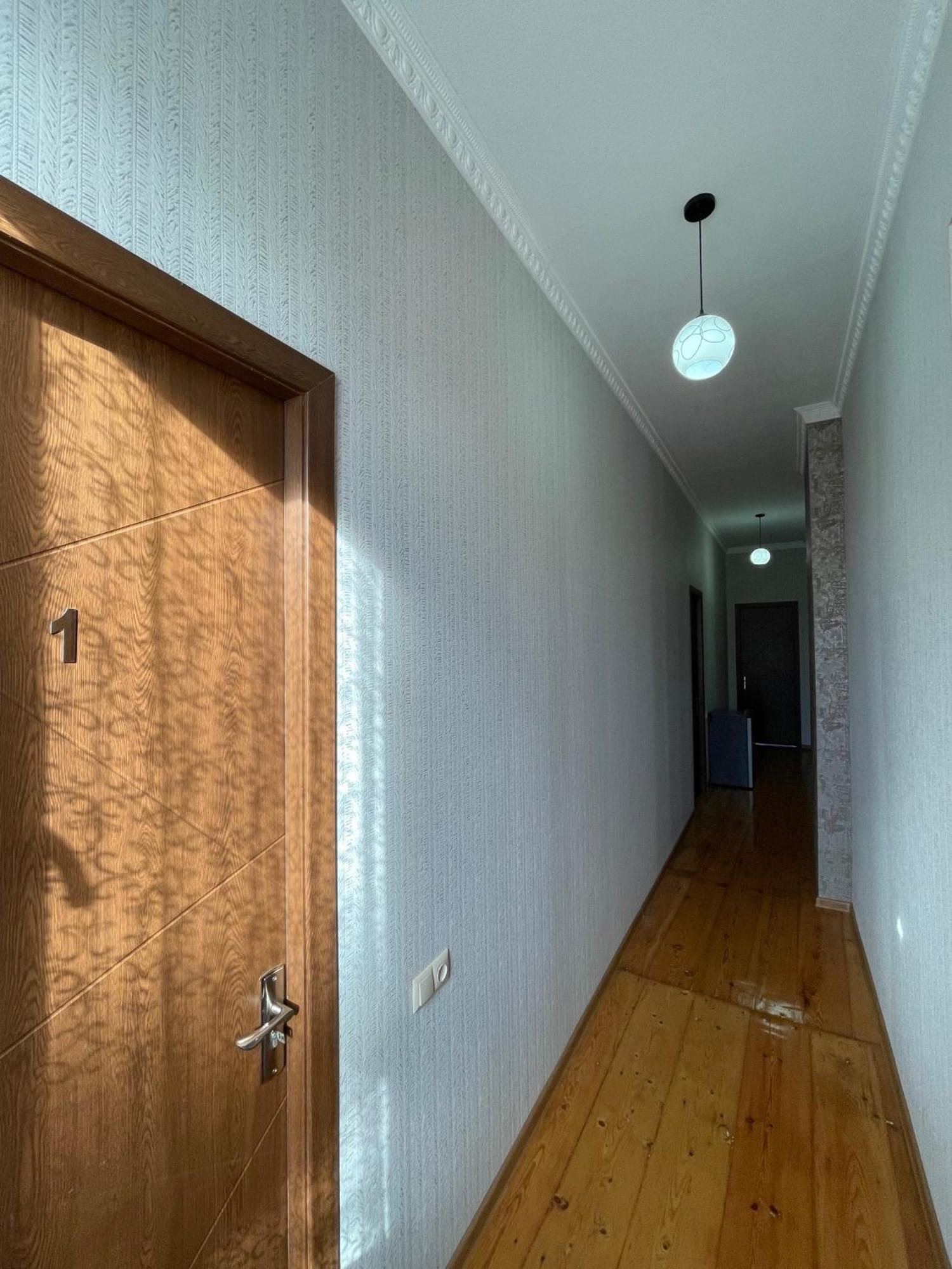 Elco Hotell Zugdidi Exteriör bild